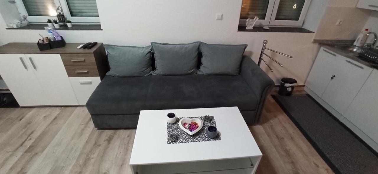 Helly'S Apartman - Self Check-In - Jajce Exterior foto